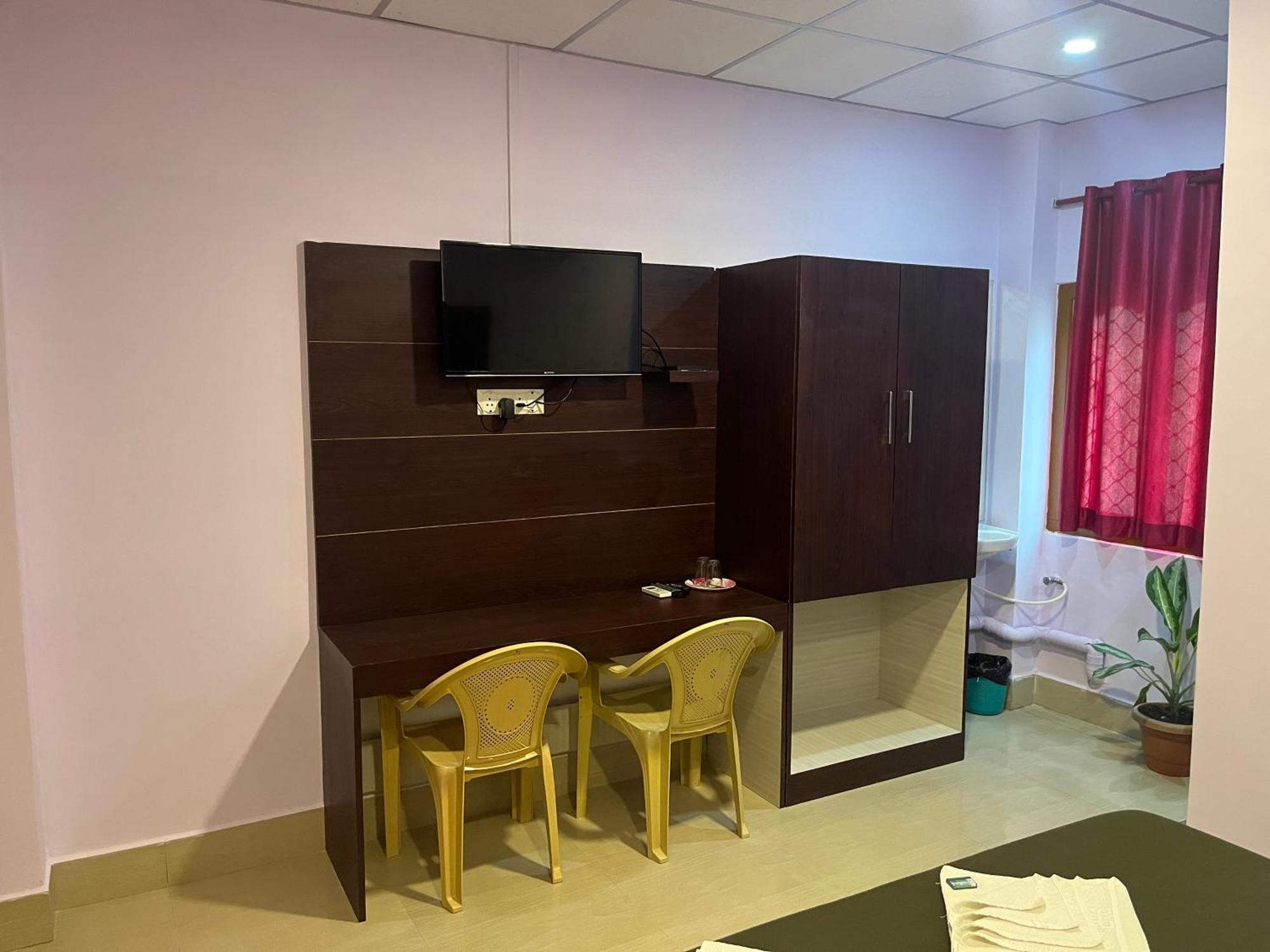 Hotel Purnima Residency Lakshmanpur Exterior foto